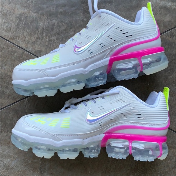 pure platinum arctic pink vapormax